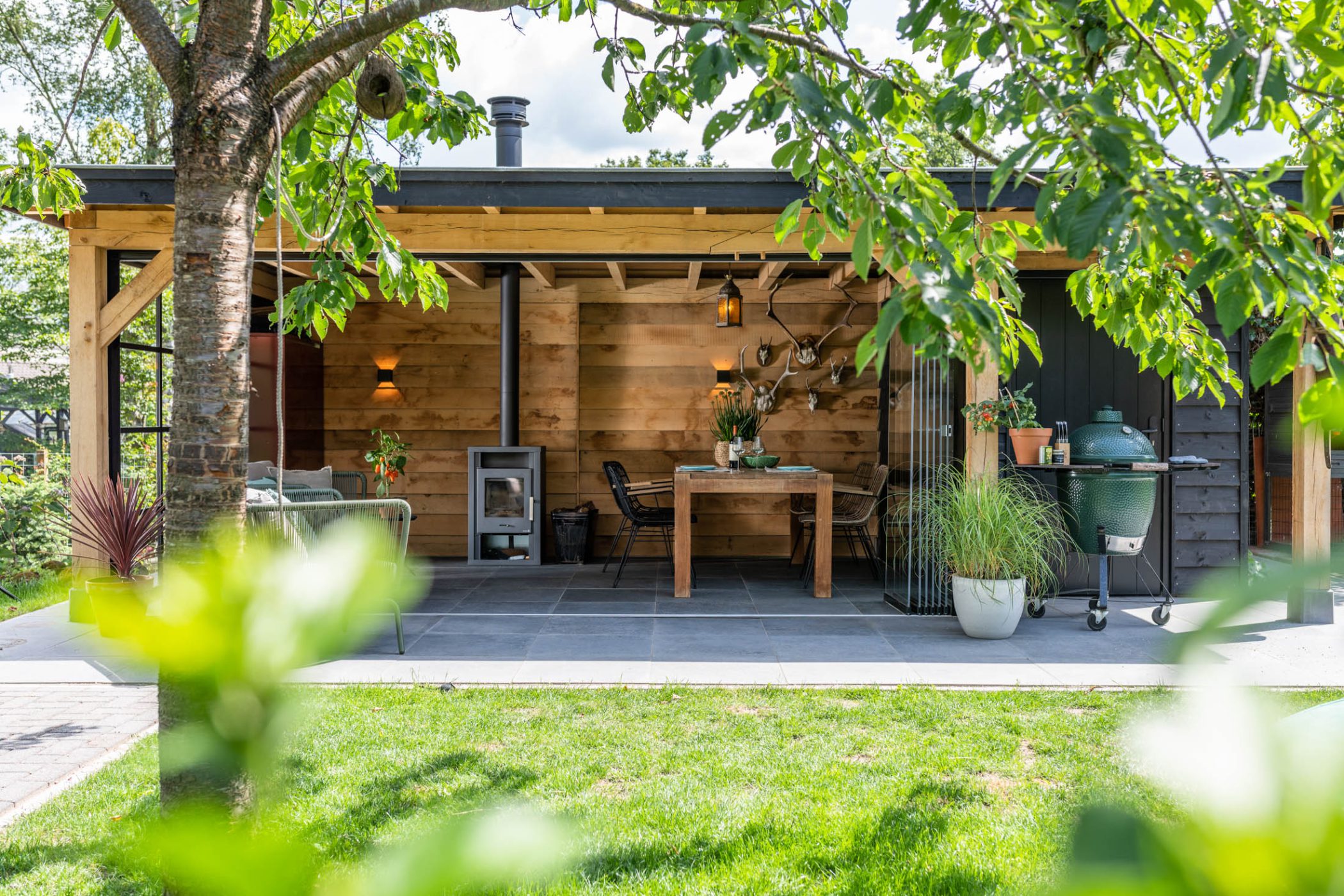 Afbeelding Heb ik een vergunning nodig voor mijn veranda of tuinkamer?